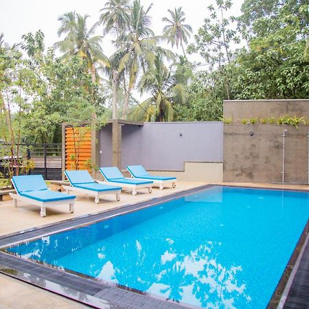 หิริเกติยา บีช รีสอร์ต Hostel ดิคเวลลา ภายนอก รูปภาพ