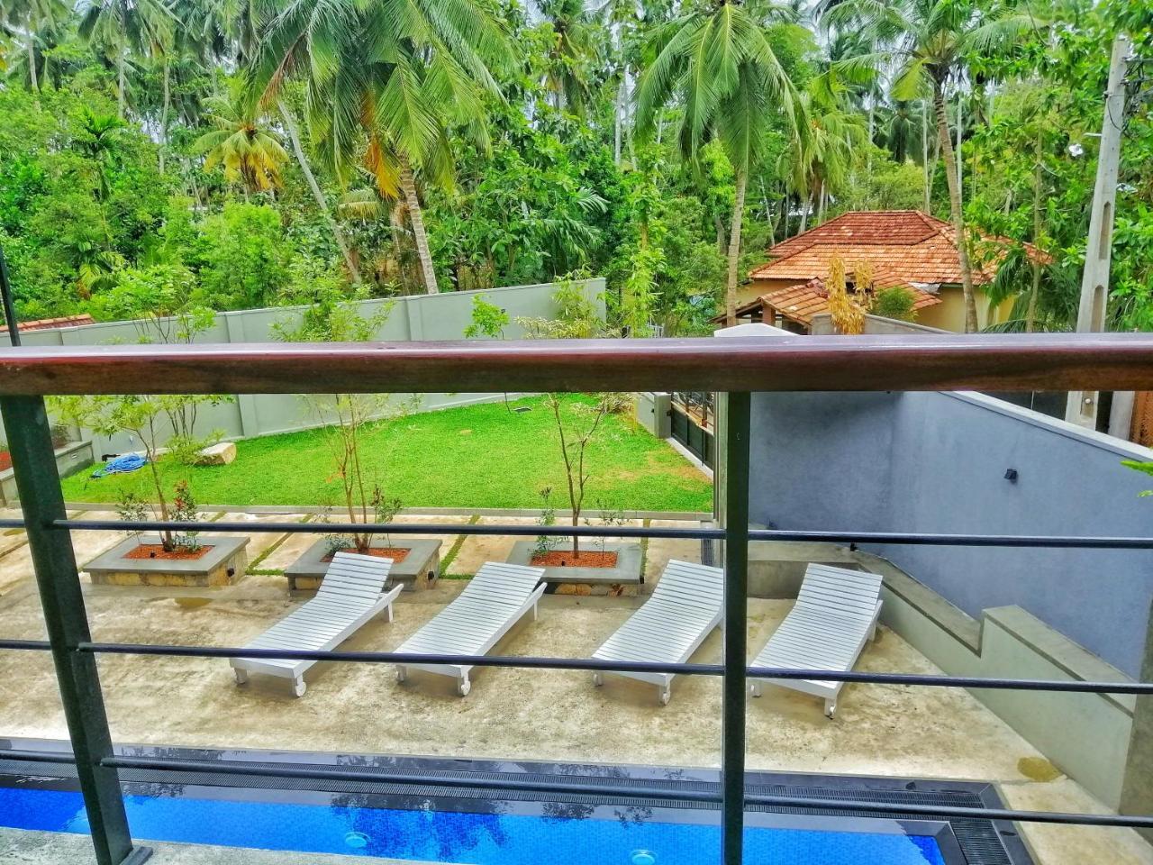 หิริเกติยา บีช รีสอร์ต Hostel ดิคเวลลา ภายนอก รูปภาพ